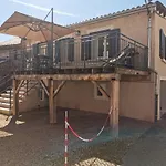Charmante Maison Du Village A