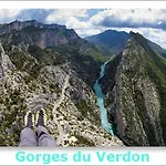 Charmante Maison Du Village A Mirabeau (Alpes-de-Haute-Provence)