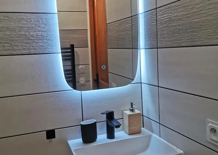 Charmante Maison Du Village à Mirabeau (Alpes-de-Haute-Provence)