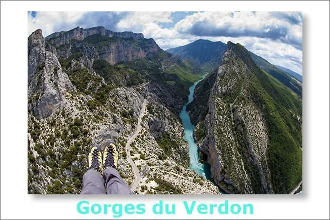 Charmante Maison Du Village à Mirabeau (Alpes-de-Haute-Provence)