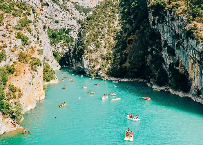 Hébergement de vacances Charmante Maison Du Village à Mirabeau (Alpes-de-Haute-Provence)